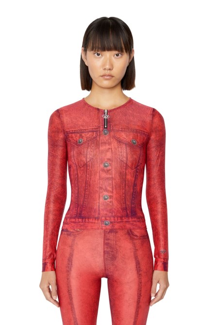 Roter Diesel T-clau-f2-j