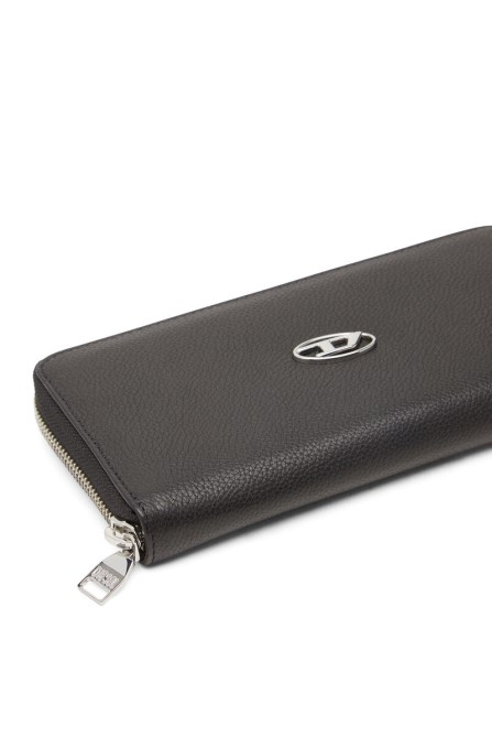 Schwarzer Granat-diesel