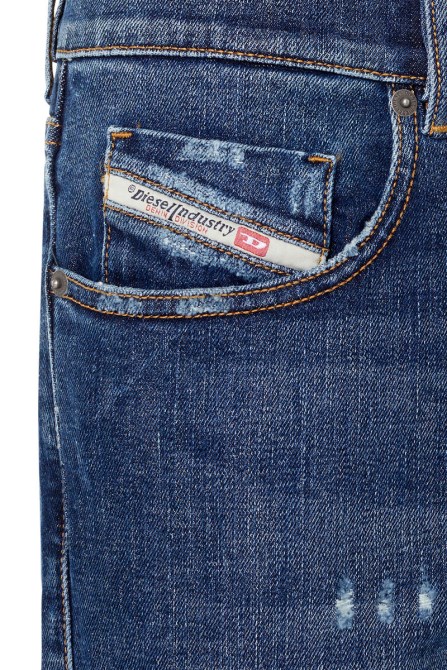 Mittelblaue Diesel 2019 D-strukt 09e45 Slim Jeans