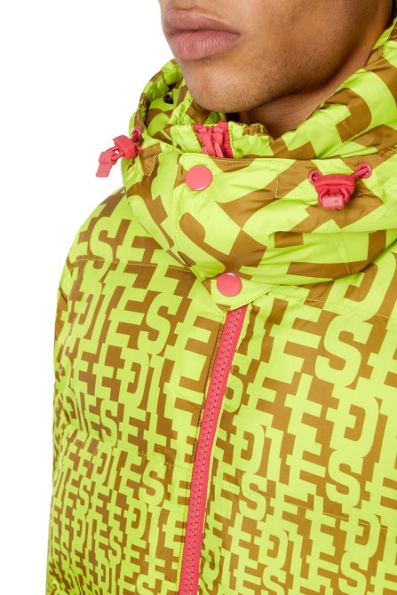 W-step-mon Diesel Grün