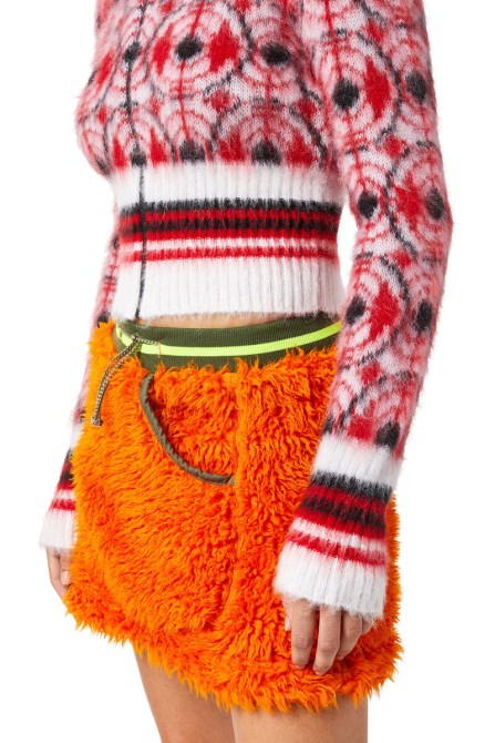 Rot/weißer Diesel Dxd-22-m01