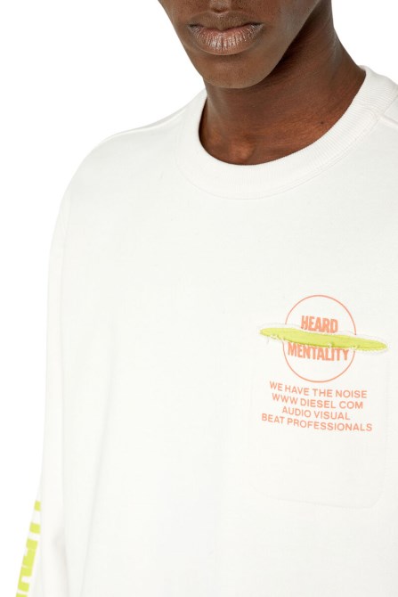 Weißer Diesel S-gouch