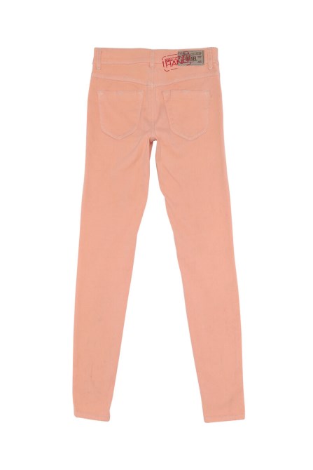 Pinker Diesellivier-Knöchel