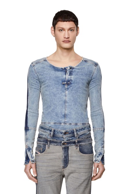 Hellblauer D-aemon-fs Diesel