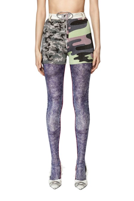 Grau/grüner M-lancaster Diesel