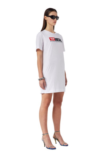 Weißer Diesel D-egor-div