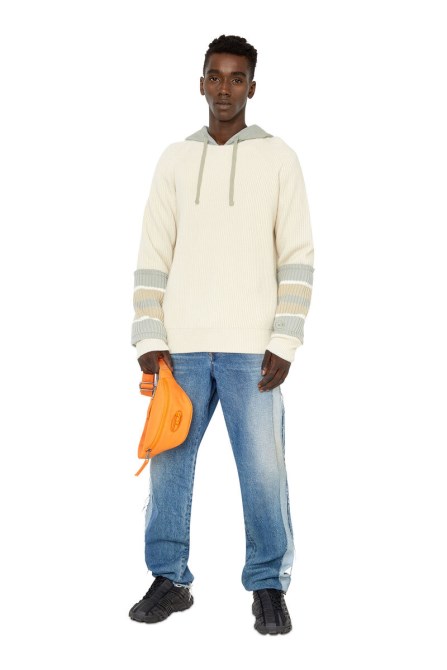 Weißer Diesel K-liff