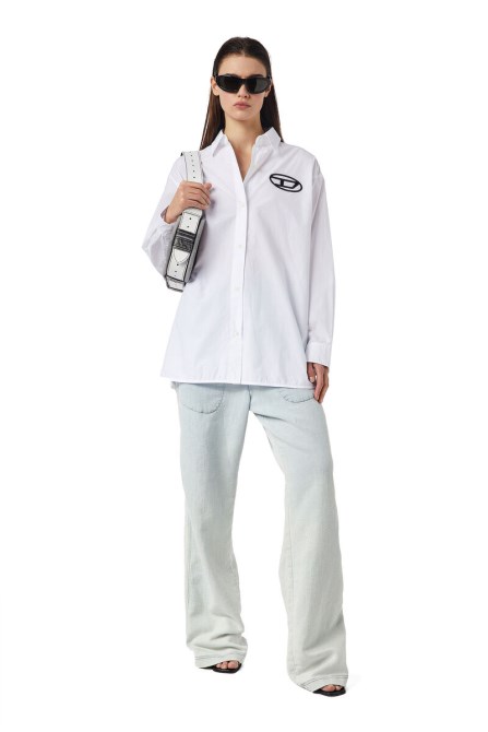 Weißer C-bruce-a-diesel