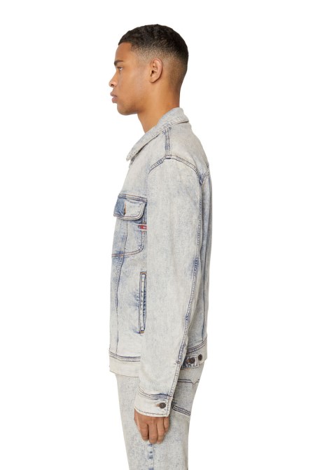 D-barcy Diesel Hellblau