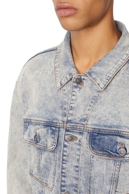 D-barcy Diesel Hellblau