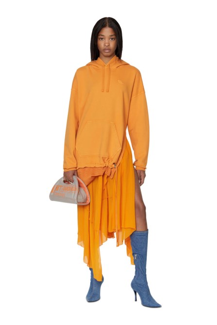 Orange D-rollier-tonnen-diesel