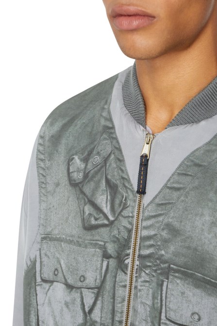 Hellgrauer J-corin-diesel