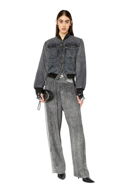 Schwarzes Diesel-glychnis