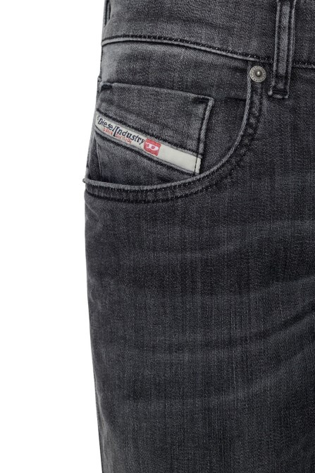 D-strukt Joggjeans 09d52 Slim Diesel In Schwarz/dunkelgrau