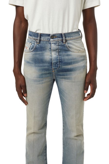 Diesel D-jefferr 09b43 Bootcut Jeans Hellblau