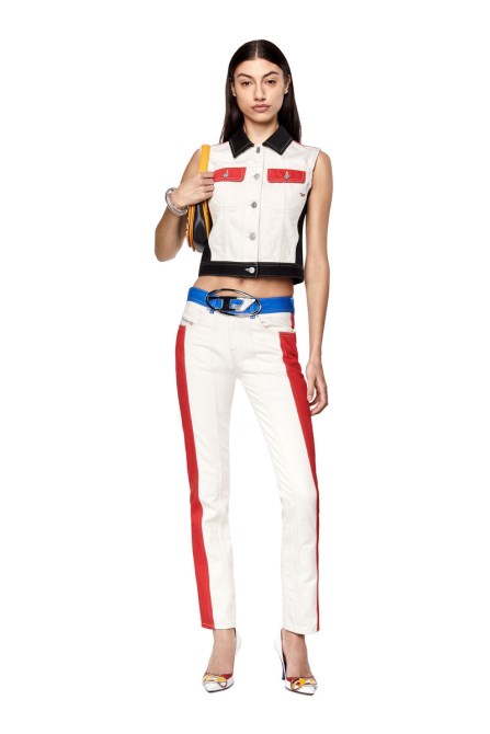 2002 0eiar Straight Jeans Diesel