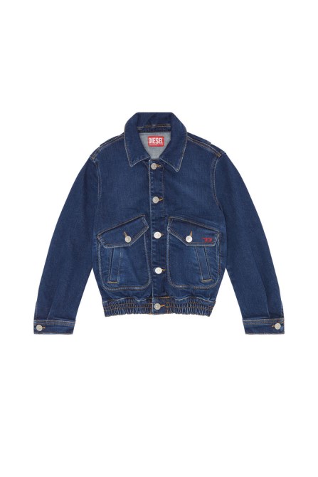 Dunkelblauer Jetracy-diesel