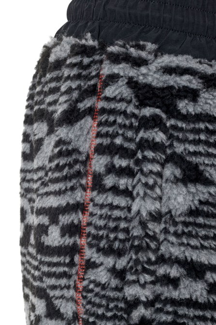 Schwarzer Diesel Awsb-ponay-rw45