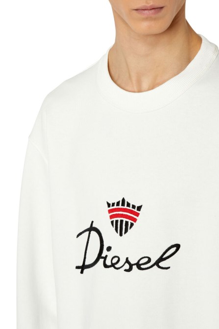 Weißer Diesel S-macsless