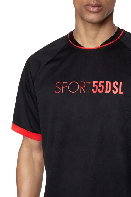 Diesel Amtee-crossoon-wt15 In Schwarz