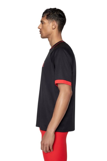 Diesel Amtee-crossoon-wt15 In Schwarz