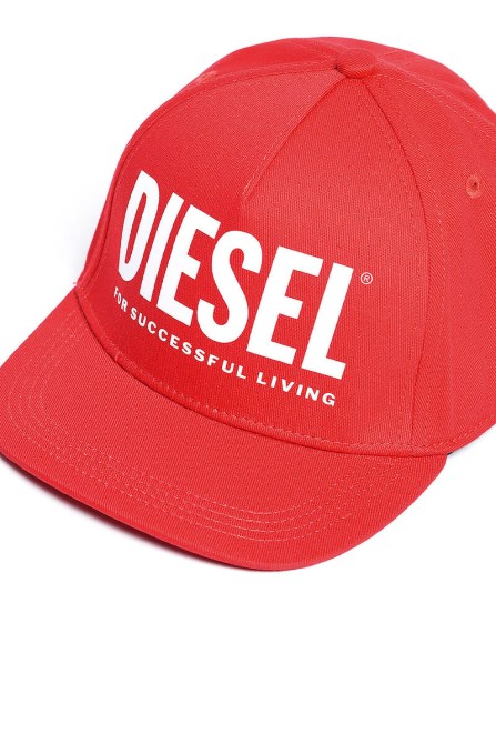 Dieseltorheit Rot