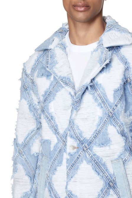 Hellblauer D-roku-long-fs4 Diesel