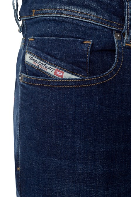 Diesel 1979 Sleenker 09d43 Röhrenjeans Dunkelblau