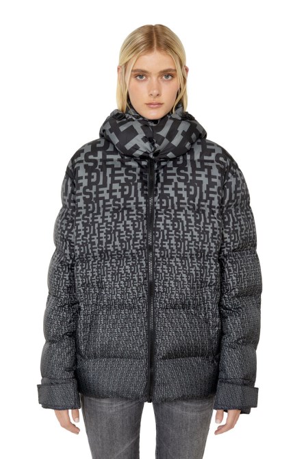 Dunkelgrauer Diesel W-step-mon