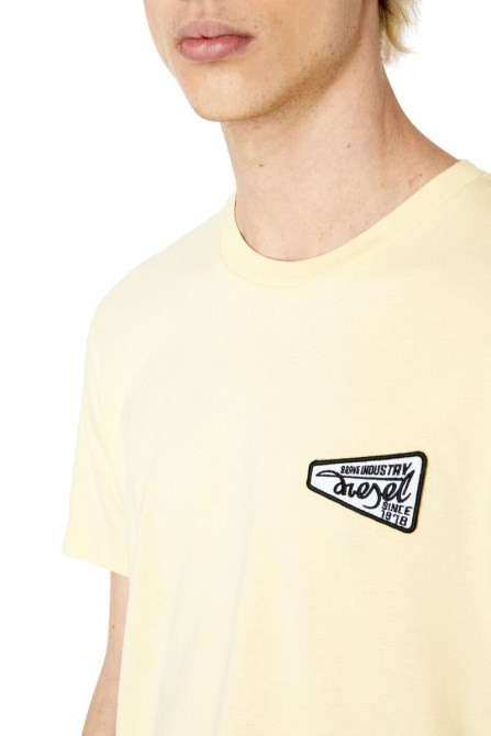 Gelber T-diegor-k58 Diesel