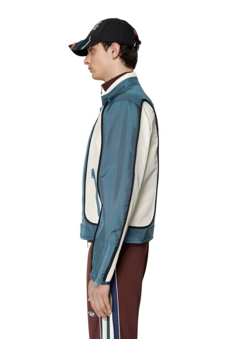 Blau/weißer Diesel J-blinker