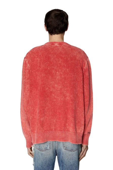 Roter Diesel K-ortez