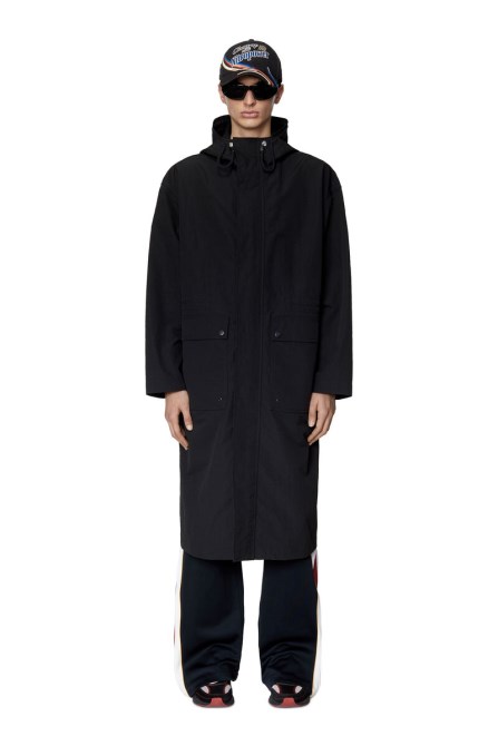 J-arnulf-nw Dieselschwarz