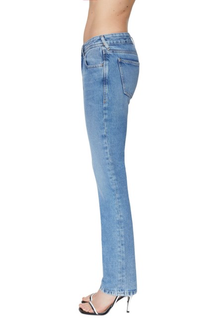 2002 09c16 Straight Jeans Diesel In Mittelblau