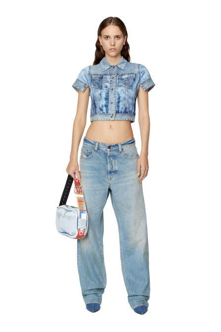 C-shirin Diesel Hellblau