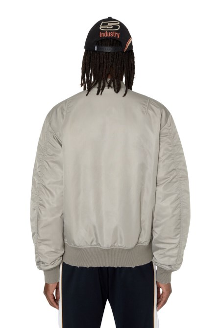 Dunkelgrauer J-fighters-nw Diesel