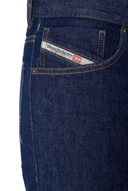 1995 Z9b85 Straight Jeans Diesel Dunkelblau