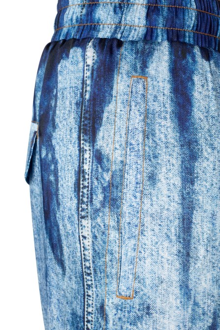 Blauer Diesel P-tool-den