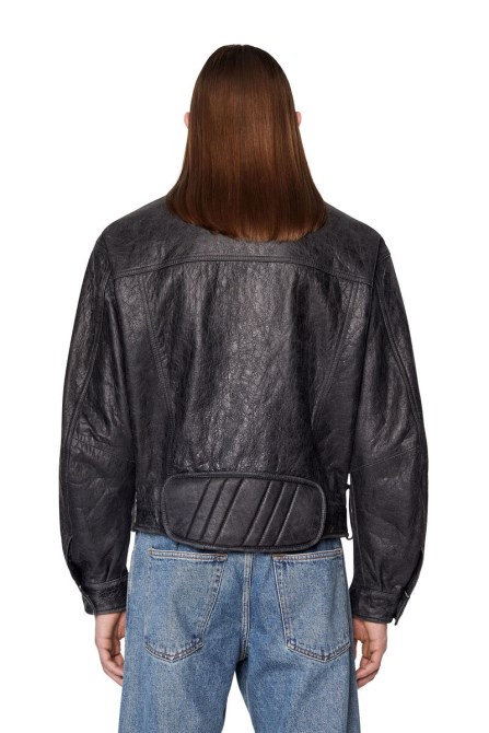 Schwarzer L-martin-diesel