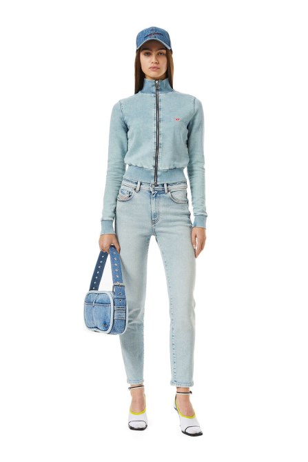 Diesel 2004 09c08 Taillierte Jeans Hellblau