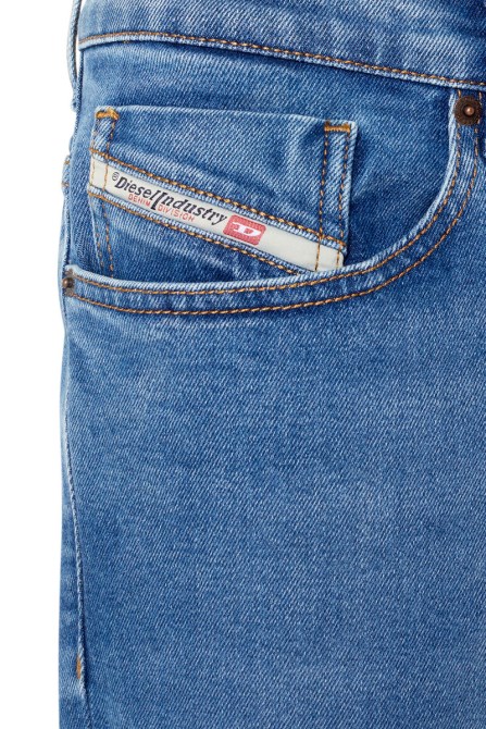 Diesel 2005 D-fining 09e34 Schmal Zulaufende Jeans Mittelblau