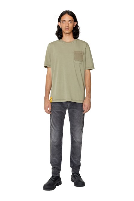 Schwarzer Diesel D-hiko Bt X