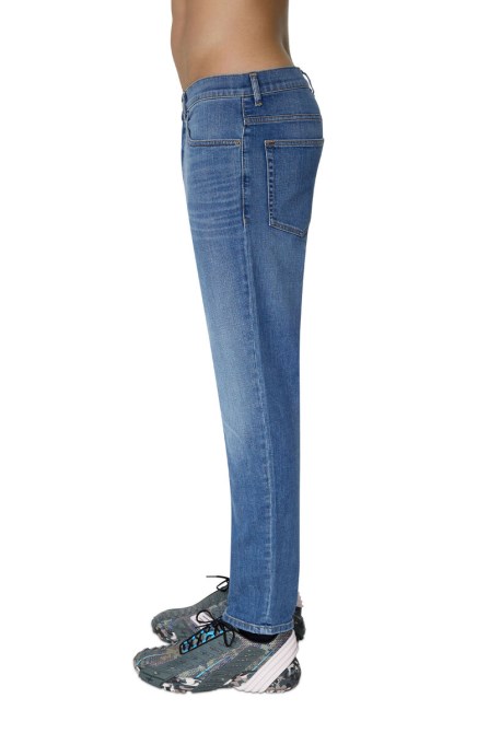 Diesel 2005 D-fining 09d47 Schmal Zulaufende Jeans Mittelblau