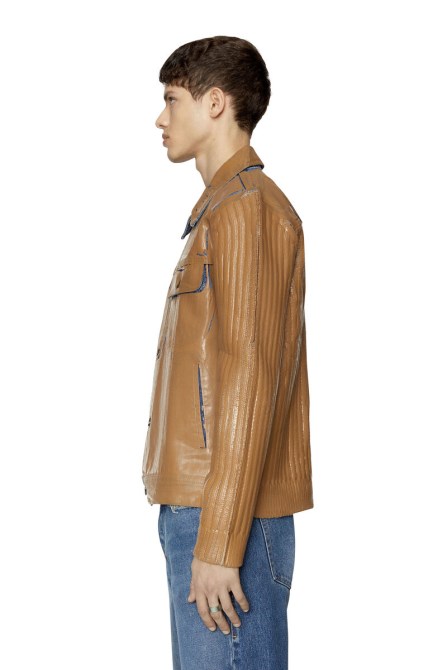 Hellbrauner Diesel K-layton