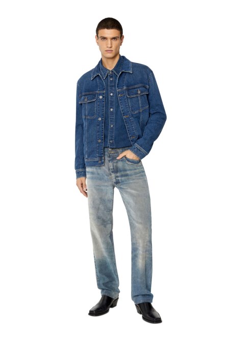 Blauer D-barcy-diesel