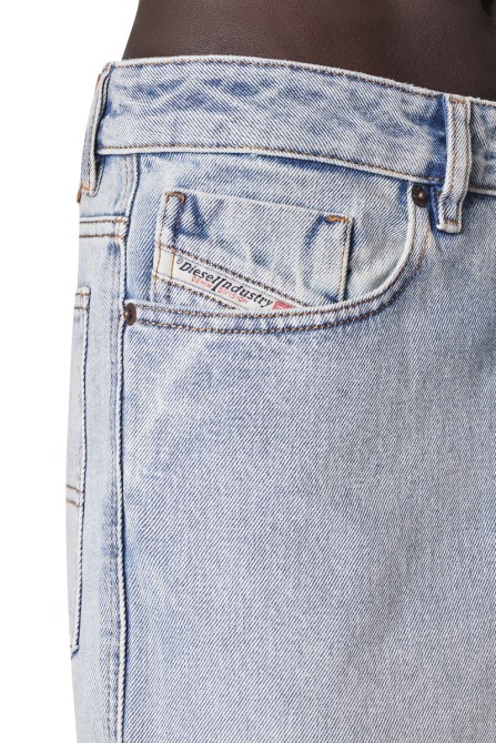 Diesel 1955 09c14 Gerade Jeans Hellblau