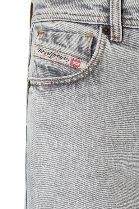 Hellgraue Gerade Diesel 1956 007f1 Jeans