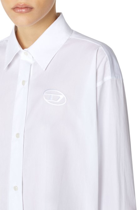 C-bruce-b-diesel Weiß