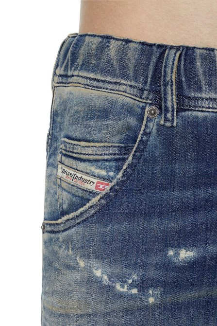 Diesel Krooley Joggjeans 09e09 Tailliertes Mittelblau