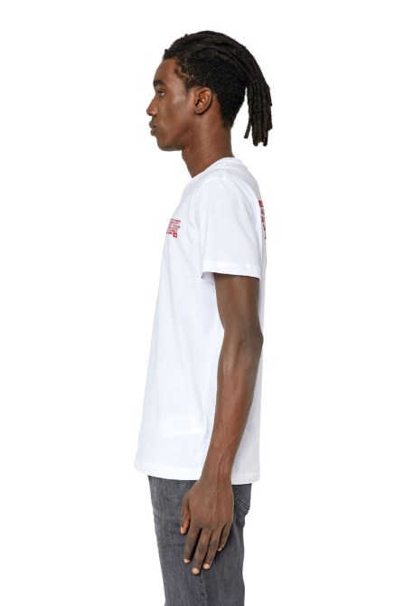 Rot/weißer T-diegor-k57 Diesel